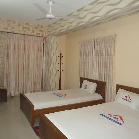 Muscat Holiday Resort Cox's Bazar Exterior foto